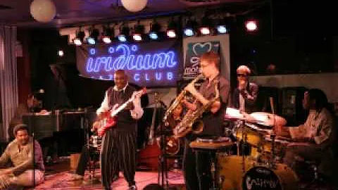 Charnette Moffett Trio at Iridium on 5/20/09 by Li...