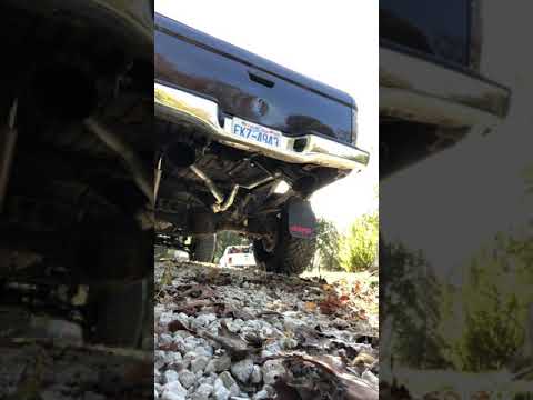 2.7l Toyota Tacoma best sounding exhaust (COLD START) - YouTube