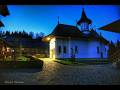 Live Miezonoptica și Utrenia 