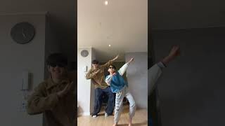 나루토춤 은근 중독성있어 #dance #크리스마스 #나루토춤 #shorts