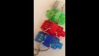 初心者でもお手軽の光るLEDキーホルダー！光 高発光で激安