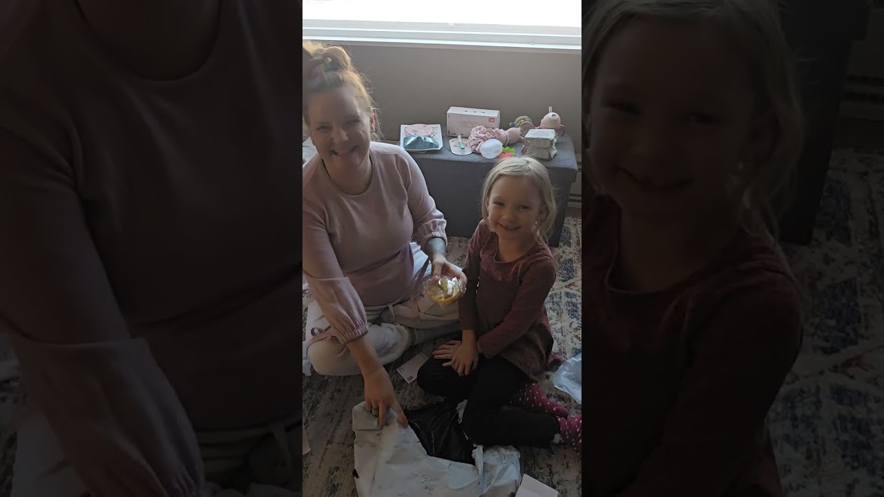 Bcbabycare mystery boxes with guest host, Olive. 