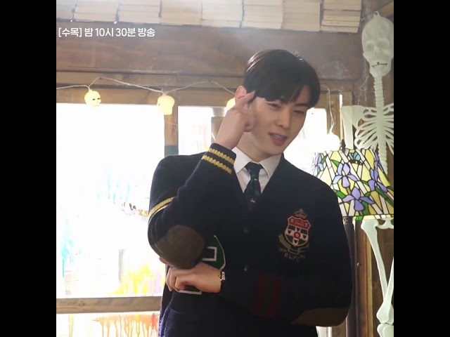 Cha Eunwoo singing Ottoke song on Drama True Beauty. Cha Eunwoo Aegyo class=