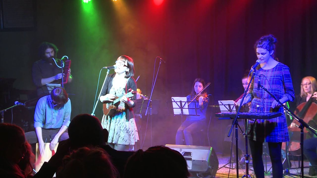 Domini Forster - Little Dreamer (live)