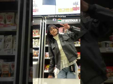 😝 #viral #seoulnightview #dance #여자모델 #kpopdance #korea #trendingshorts #blackpink #kpopdancecover
