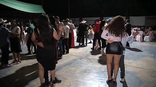 XV AÑOS EN ZIRANDARO DE LOS CHAVEZ, DE LUJO EL AMBIENTE #baile #viral #guerrero