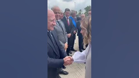 MELONI, BOTTA E RISPOSTA CON DE LUCA