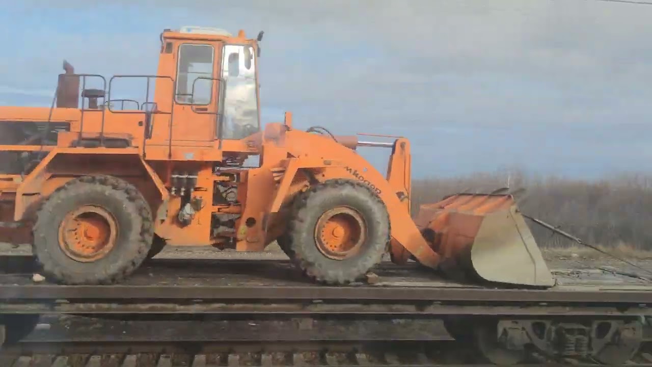 Прибытие в Самару. Из окна поезда.