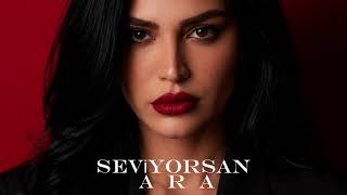 Seviyorsan Ara | Official Music Video