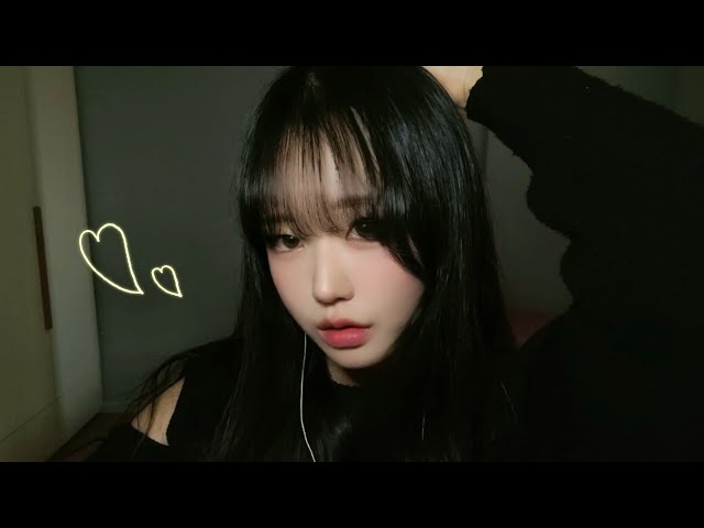 Sub) Her Embarrassing Candy ASMR💋 | Mouth Sounds & Eating Sounds