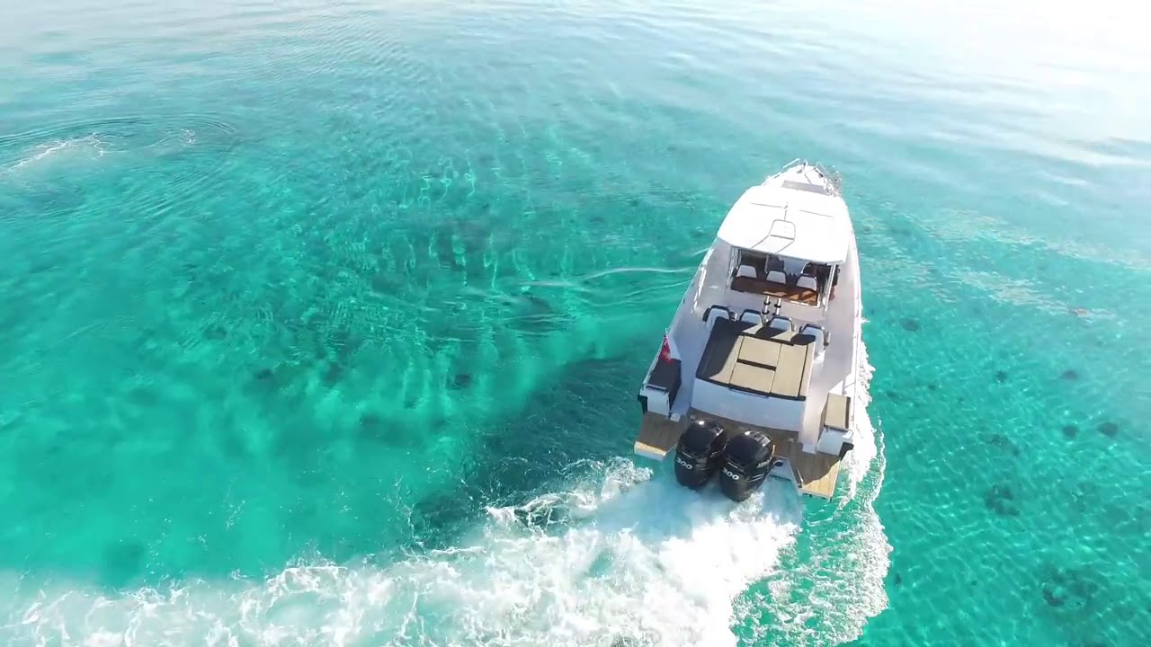 Motor Yacht Blu 470   Tenders
