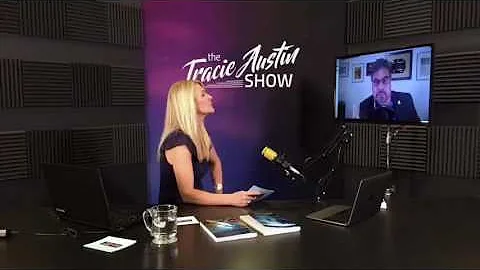 The Tracie Austin Show -The Extra-Dimensiona...  T...