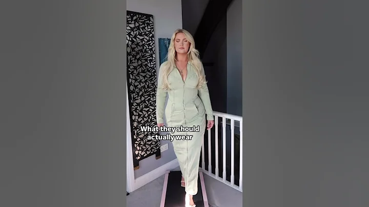 What they say curvy/hourglass women should wear vs… what they actually should wear!