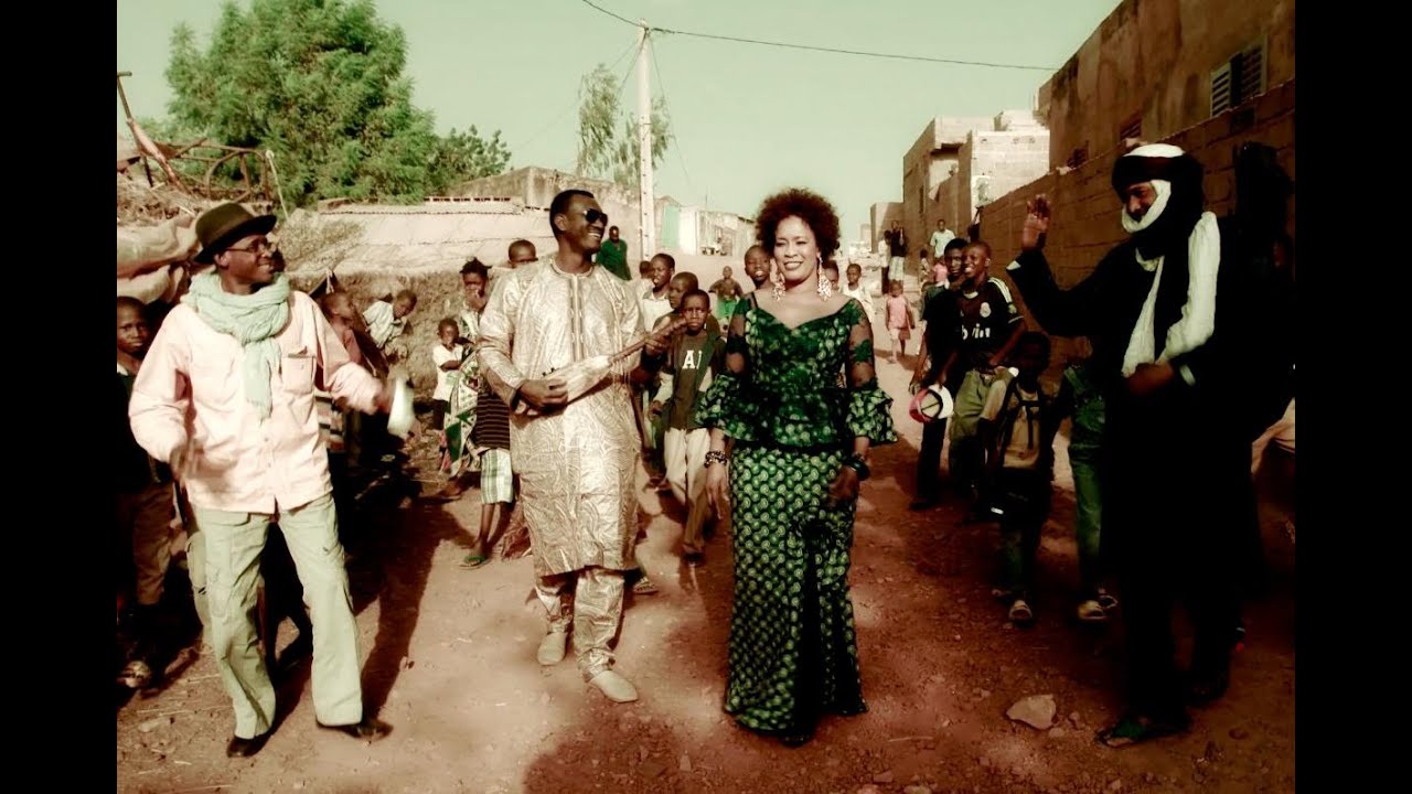 Watch Bassekou Kouyate - Désert Nianafing feat. Amy Sacko, Afel Bocoum & Ahmed ag Kaedi on YouTube Watch Bassekou Kouyate - Désert Nianafing feat. Amy Sacko, Afel Bocoum & Ahmed ag Kaedi on YouTube