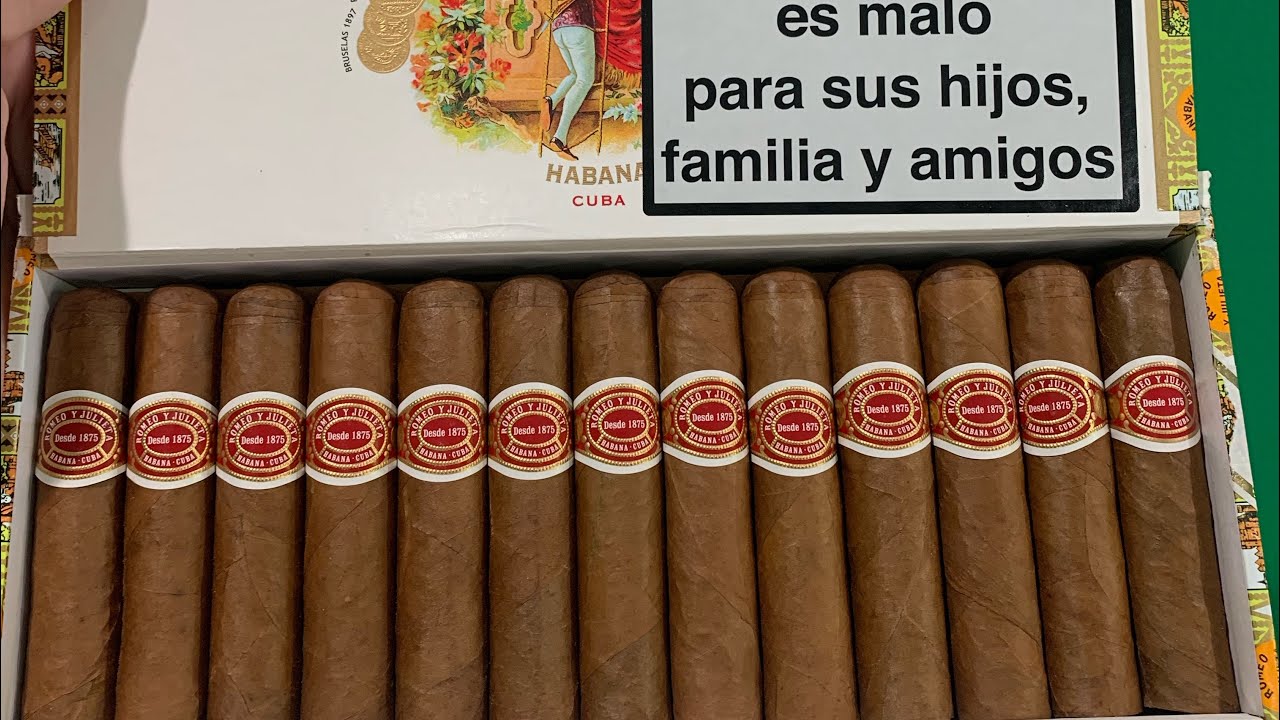 Cuban Cigar Romeo y Julieta Petit Royales Unboxing (Box of 25)