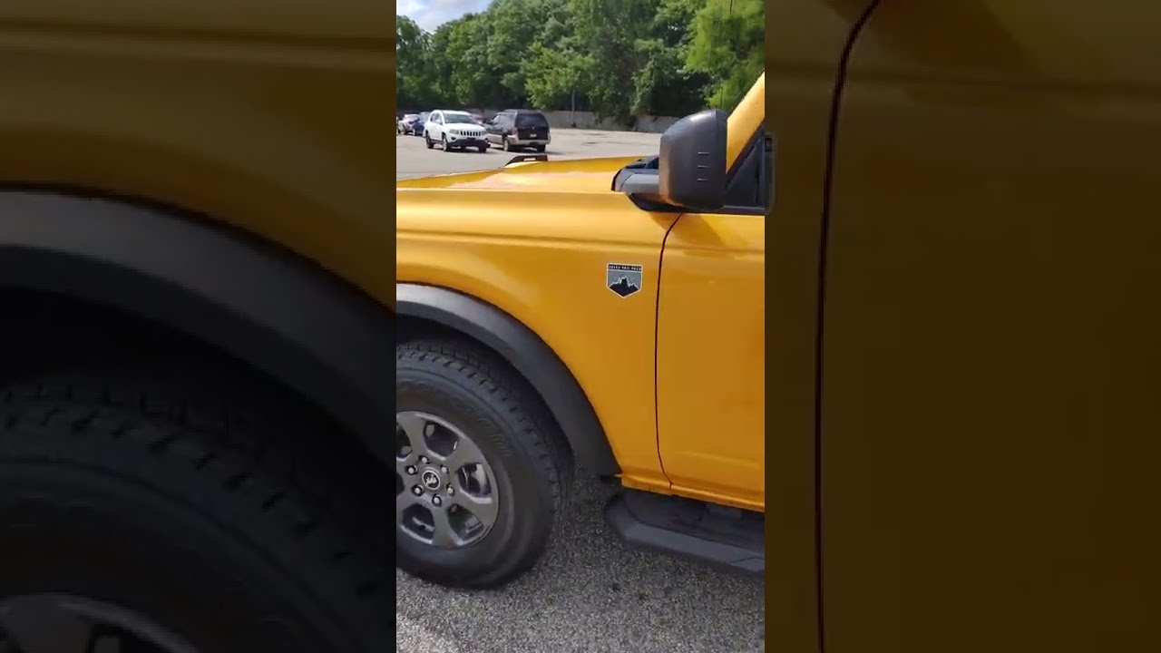 For Sale 2022 Ford Bronco Big Bend Edition Cyber Orange 2.3L Turbo ~ Check This Out!  In stock