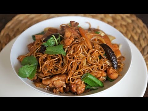 Vidéo: De La Cuisine Chinoise : Nouilles à La Sauce Aux Huîtres