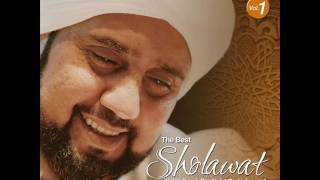 Habib Syech bin Abdul Qodir :\