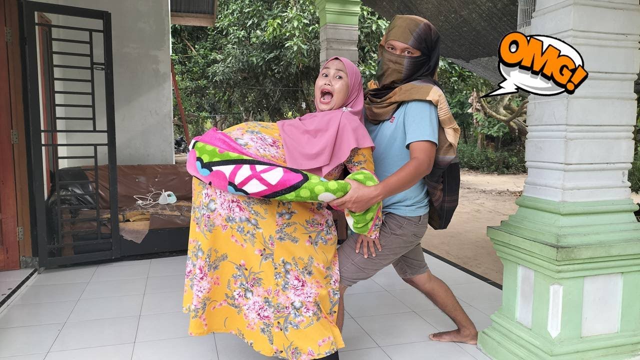 Drama Lucu 💢😱 Ibu Hamil Melahirkan Di Kerjain Culik Pakai Selimut