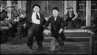 Laurel und Hardy tanzen zu Andreas Gabalier