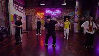 Pose Simon Domitric   DONY X Y CLASS CHOREOGRAPHY mirror