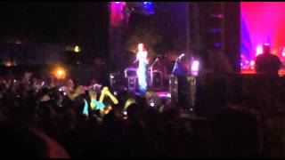 Gary Allan "Life Ain't Always Beautiful" Whitewater Ampitheatre
