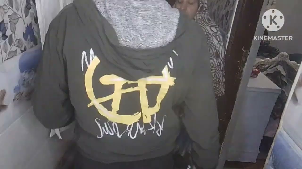 جوزي الواطي الزباله رجع من السفر وغدر بيا سرق دهي وشقي عمري واتجوز بيه منك لله 🤲🤲🤲