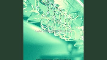 Simplistic Backdrops for After Work Drinks