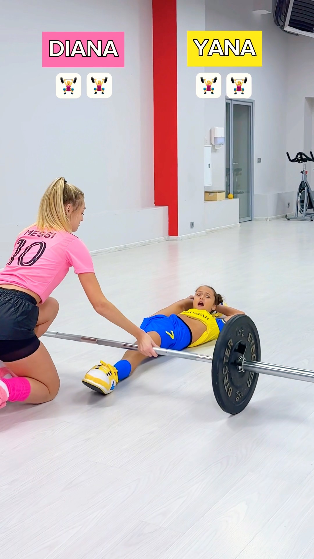 Can you do a splits? ?️‍♀️? #shorts