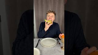 How to eat a pear 😐