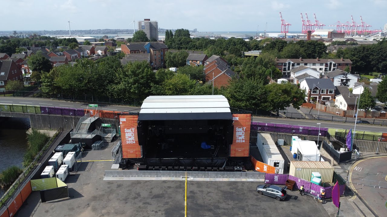 Salt And Tar - Bootle