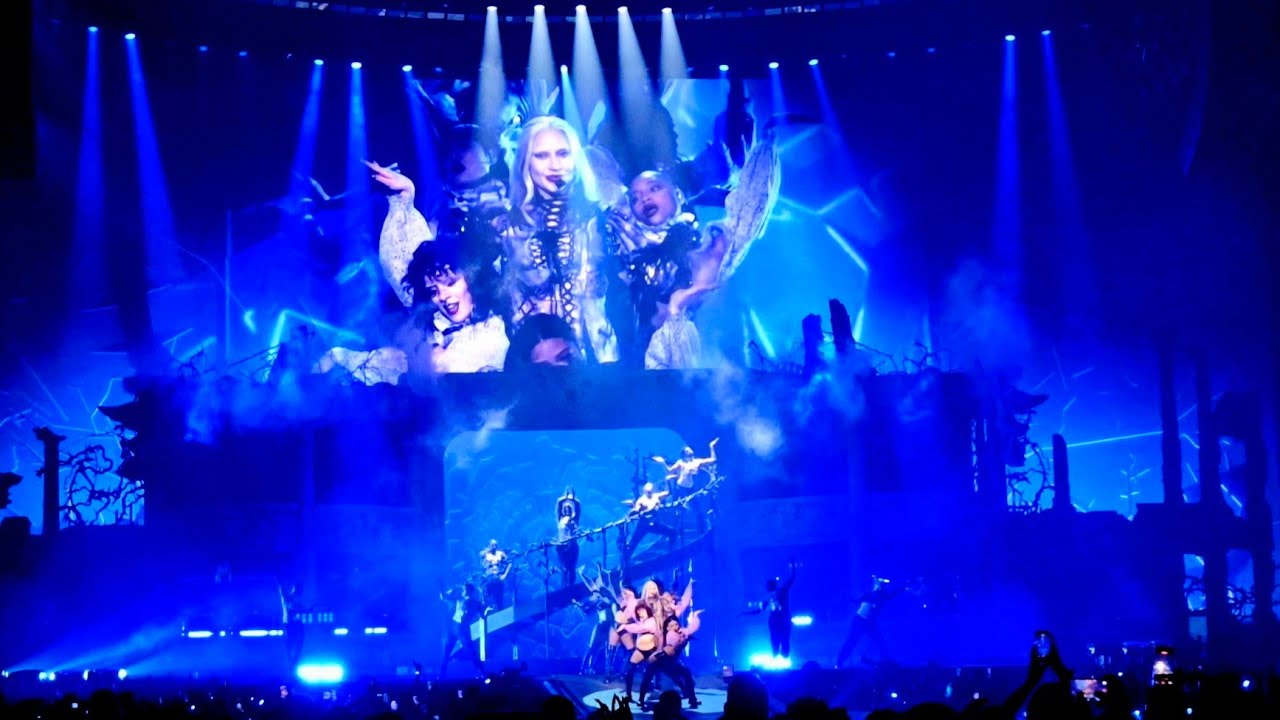 LADY GAGA - Applause & Just Dance live in Glendale, Arizona 2026