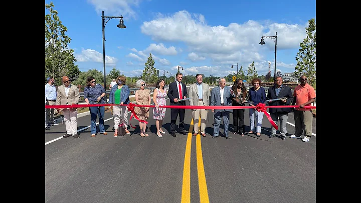 Sylvia Street Extension Ribbon Cutting