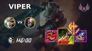 MID.GG: [ Viper ] Riven TOP vs Singed | EUW GRANDMASTER | LOL Season 2026