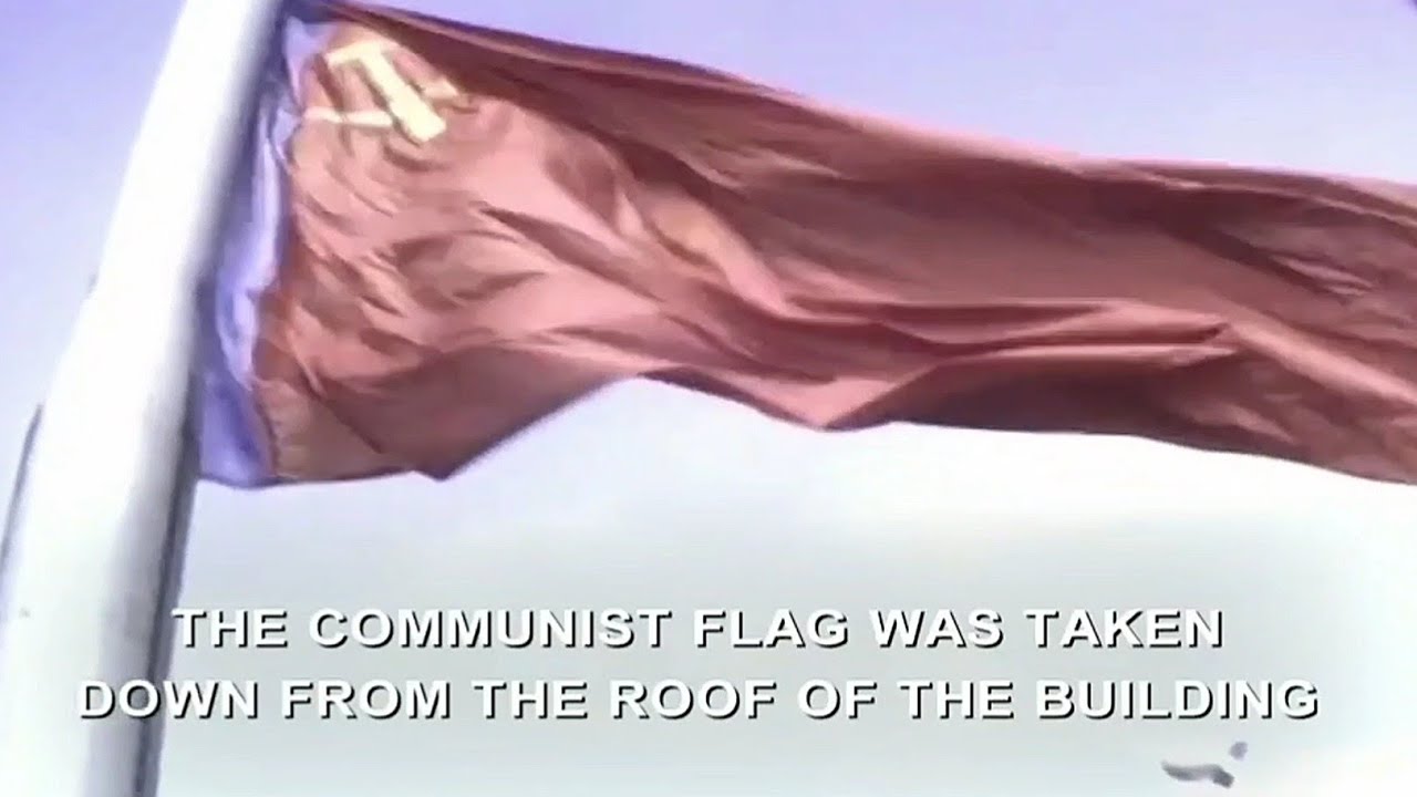 The Replacement of the Flag of RSFSR on August Coup 22 August 1991 Russian Anthem (Patriotic Song)