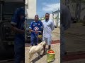 MUSA CAMARA PIN PIN MBUZI WA PASAKA APEWA NA SHABIKI WA SIMBA BAADA YA KUKUBALI KUBAKI SIMBAA 