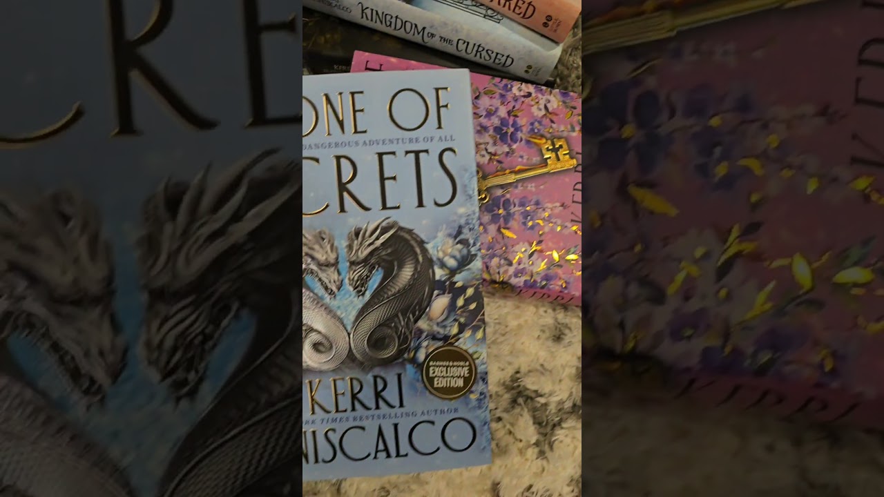 Happy Throne of Secrets release day 💙 