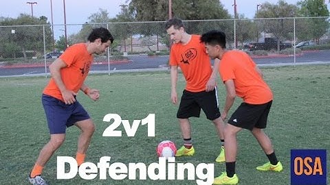 How To Defend 2 v 1