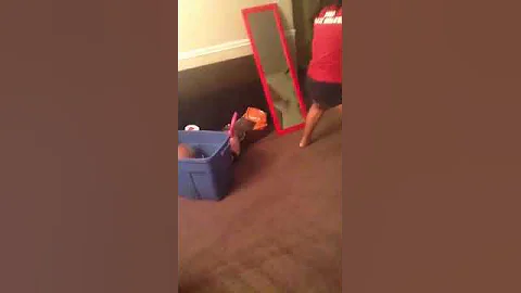 CHANTEL TWERKING