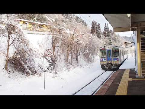 IGR7000系いわて銀河鉄道 青い森鉄道直通 八戸行き金田一温泉駅3番線を発車