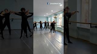 ✔ პედაგოგი: ავთანდილ ჩუბინიძე / ქორეოგრაფიული მიმართულების პირველი კურსი / თეატრალური უნივერსიტეტი