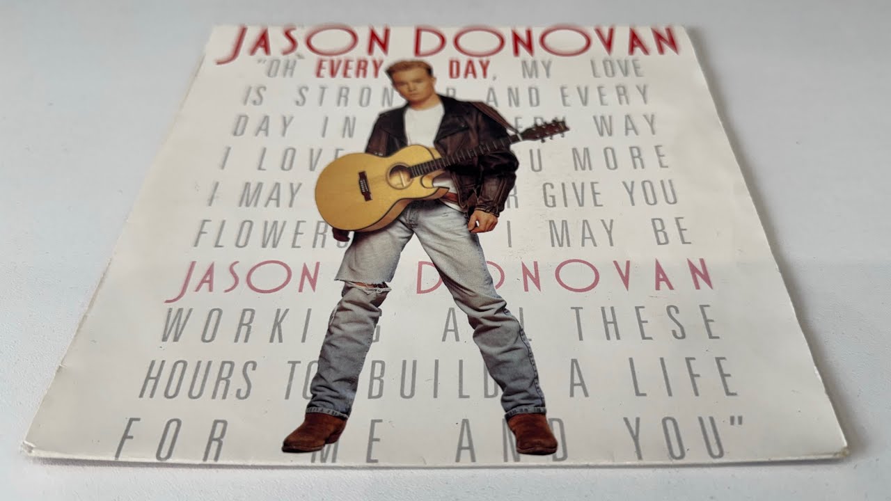 Jason Donovan – Every Day JASON DONOVAN - Every Day •1989 - YouTube