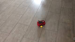 Prosty robot sterowany przez Bluetooth - Micro:bit screenshot 1