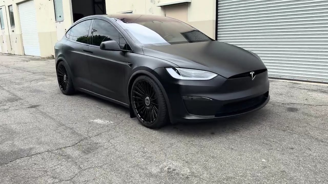 Tesla Model X Plaid | 22