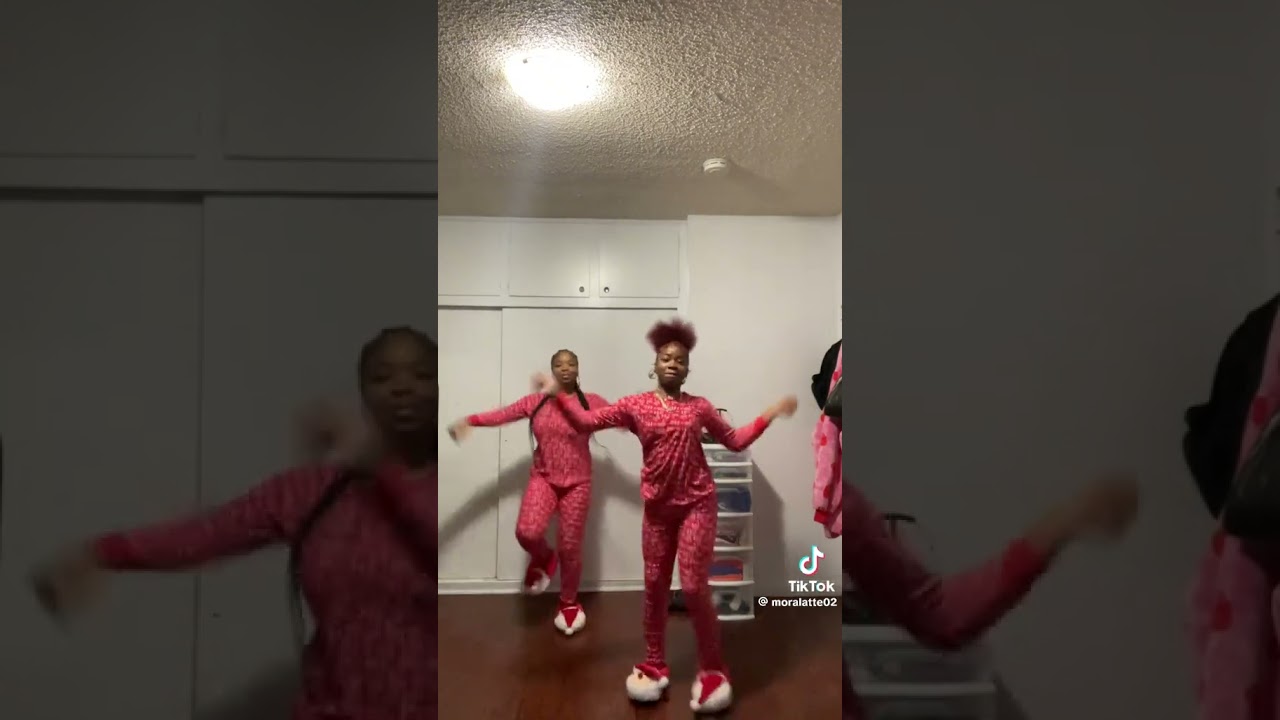 Mora and her sister tik tok tommy the clown💘🔥 