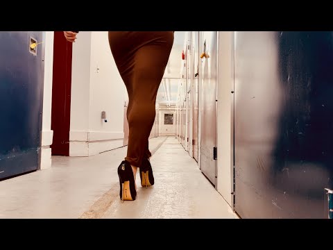 Black pumps, steel stilettos - ASMR