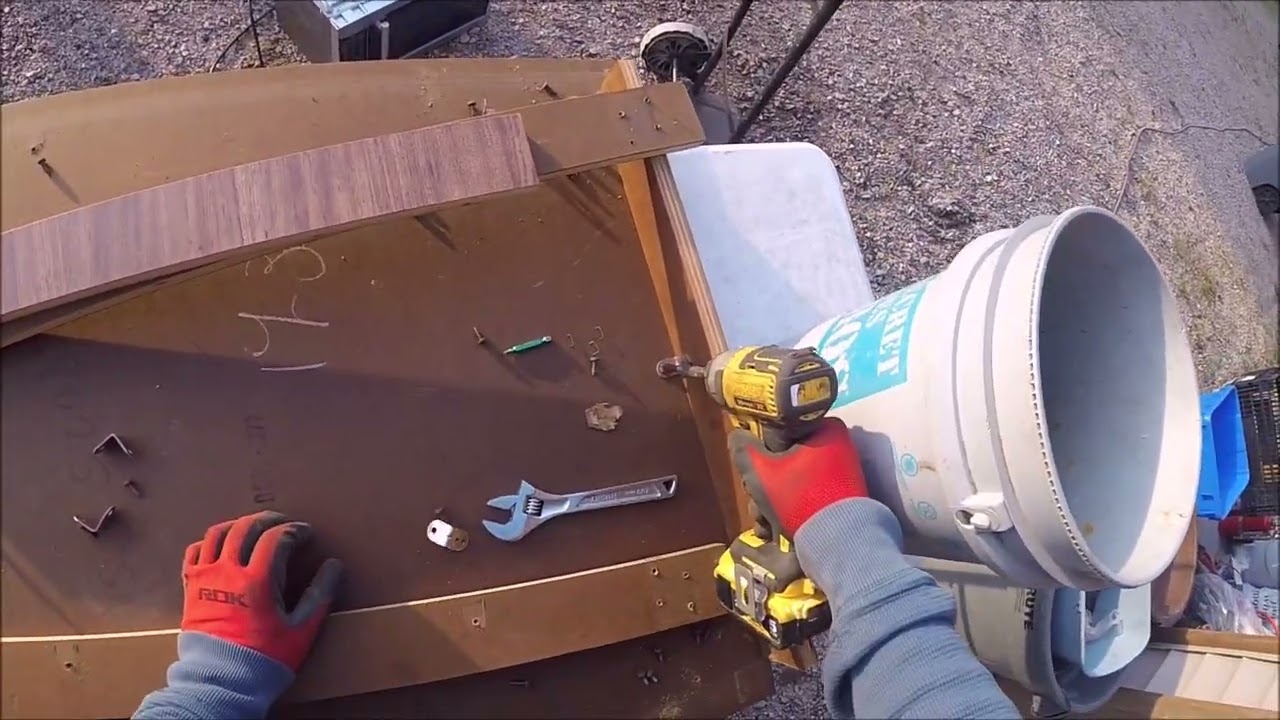 Scrapping & Cleaning Stuff In My Yard