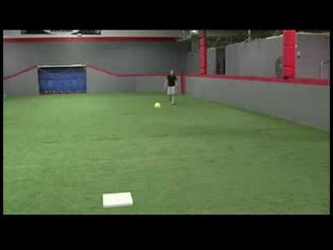 Softball Overview : How to Play Center Field in Softball