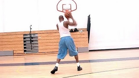 Dre Baldwin: Shot Fake, Pound Dribble, Crossover Pullup Pt. 1 | Jab Step Triple Threat Moves