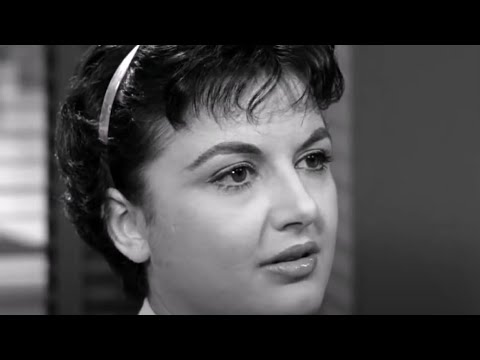 Σμαρούλα Γιούλη (1934-2012)